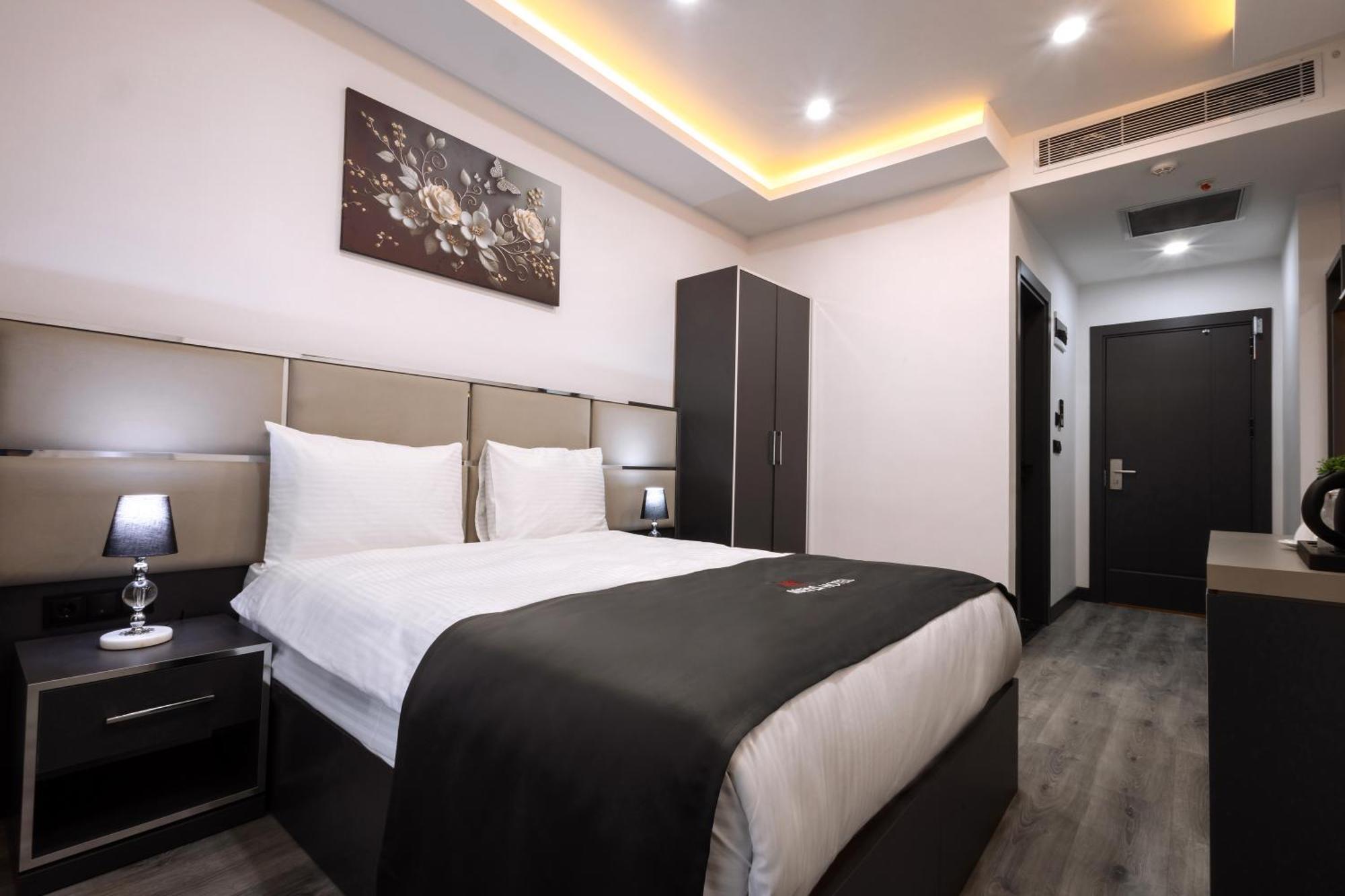 Meyzi Hotel Istanbul Exterior foto